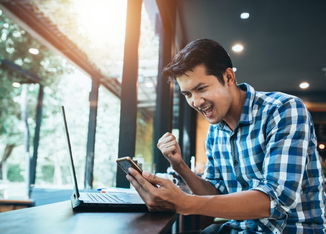 How to Launch a Digital Product: A Complete Guide
